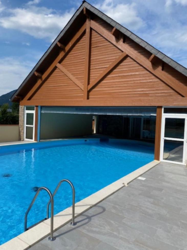 Appartement Tres Agreable Dans Belle Residence, Classe 3 Etoiles Par Le Comite Departementale Du Tourisme En Haute Garonne Bagneres-de-Luchon Екстер'єр фото